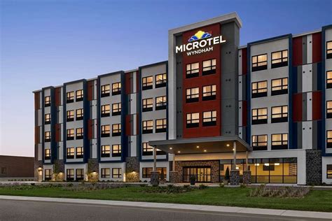 microtel inn dorval.